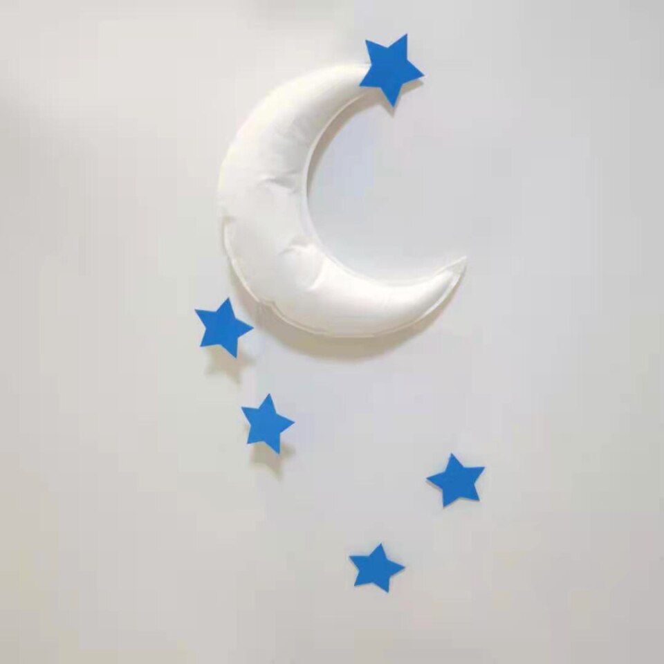 Nordic children's tent with cloud and raindrop pendant