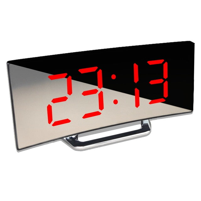 LED alarm clock for children's rooms with temperature display and snooze function