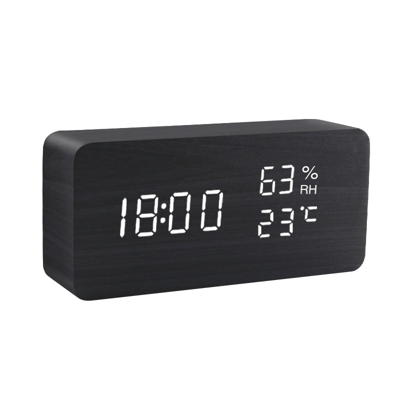 LED wooden clock with voice control, USB-AAA powered