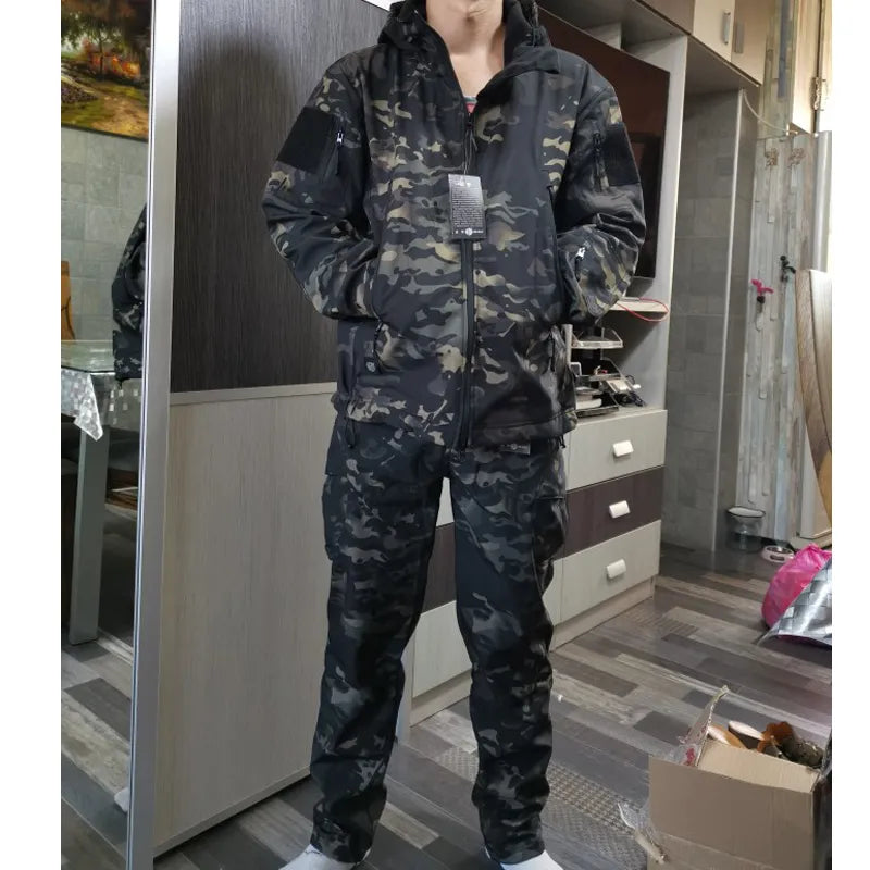 Hiking Camping Tactical Jackets Fishing Army Men Waterproof Windbreaker Outdoor Coat