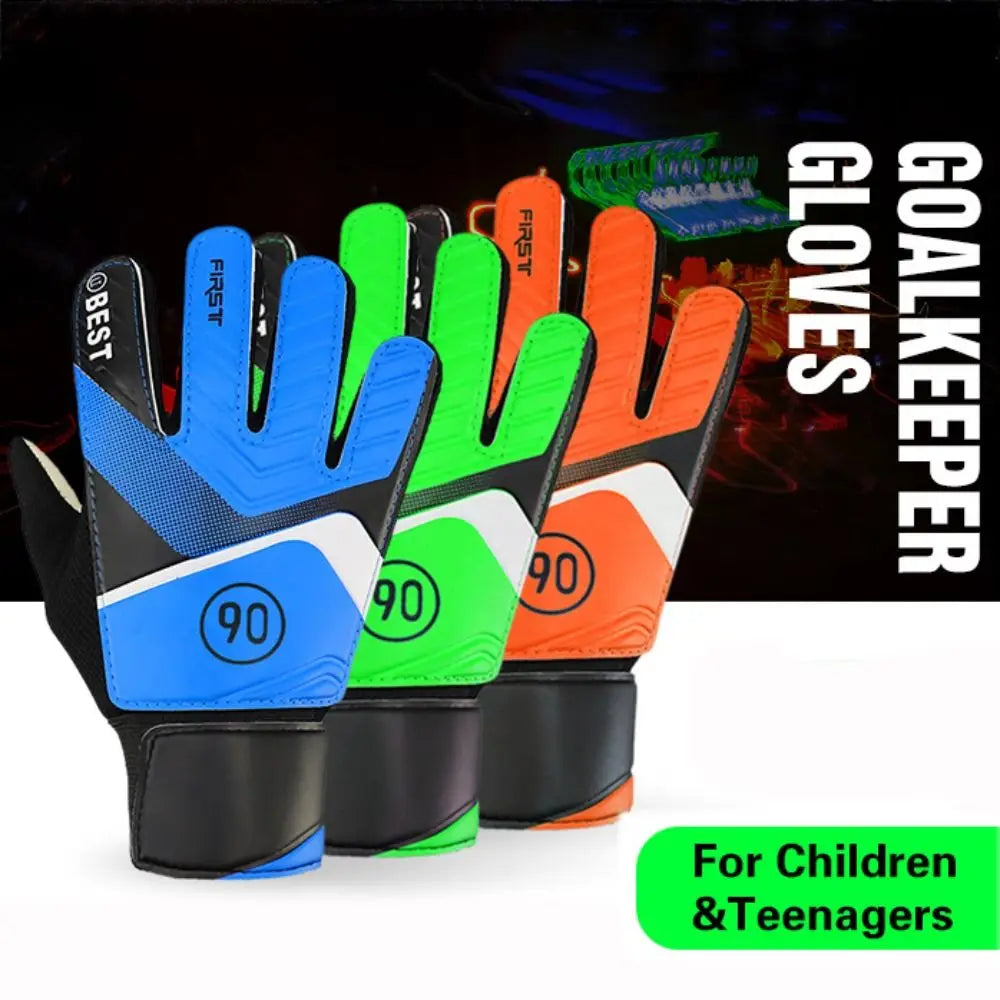 1 Pair Children's Football Goalkeeper Gloves Anti-Collision Latex
