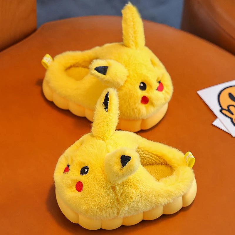 Pokemon & andere Plüsch Hausschuhe Weiche Sohle Rutschfest für Winter