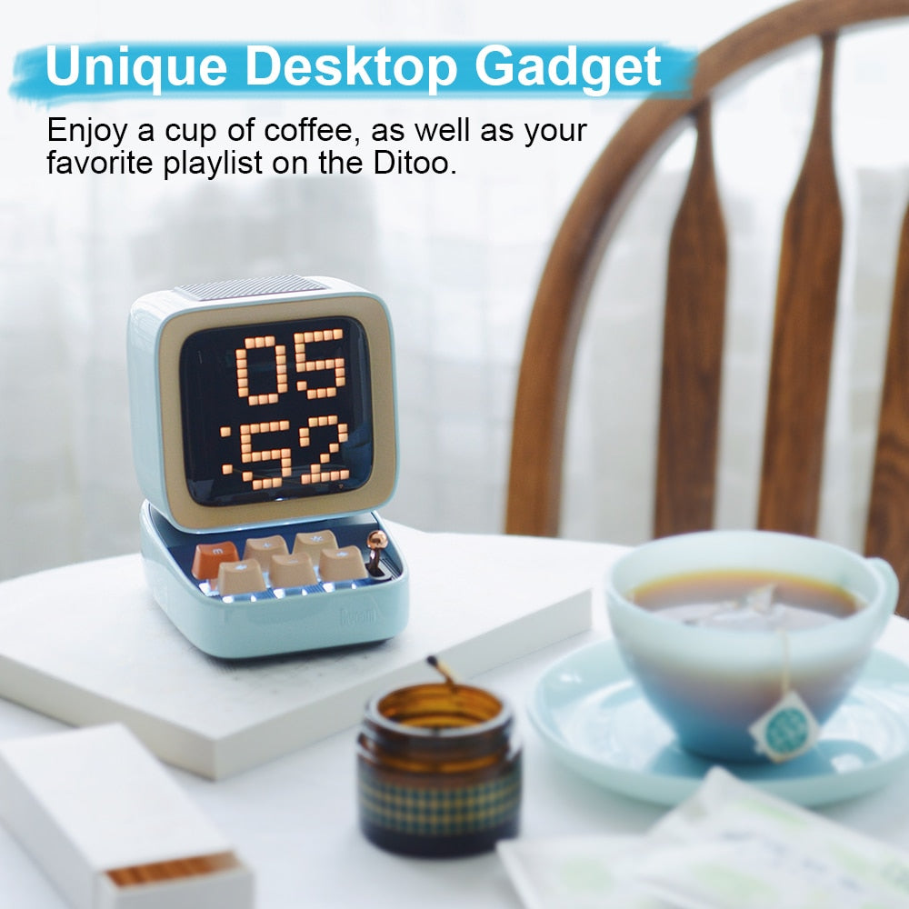 Divoom-Ditoo-Retro-Pixel—Tragbare-Retro-Bluetooth-Pixel-Art-Lautsprecher